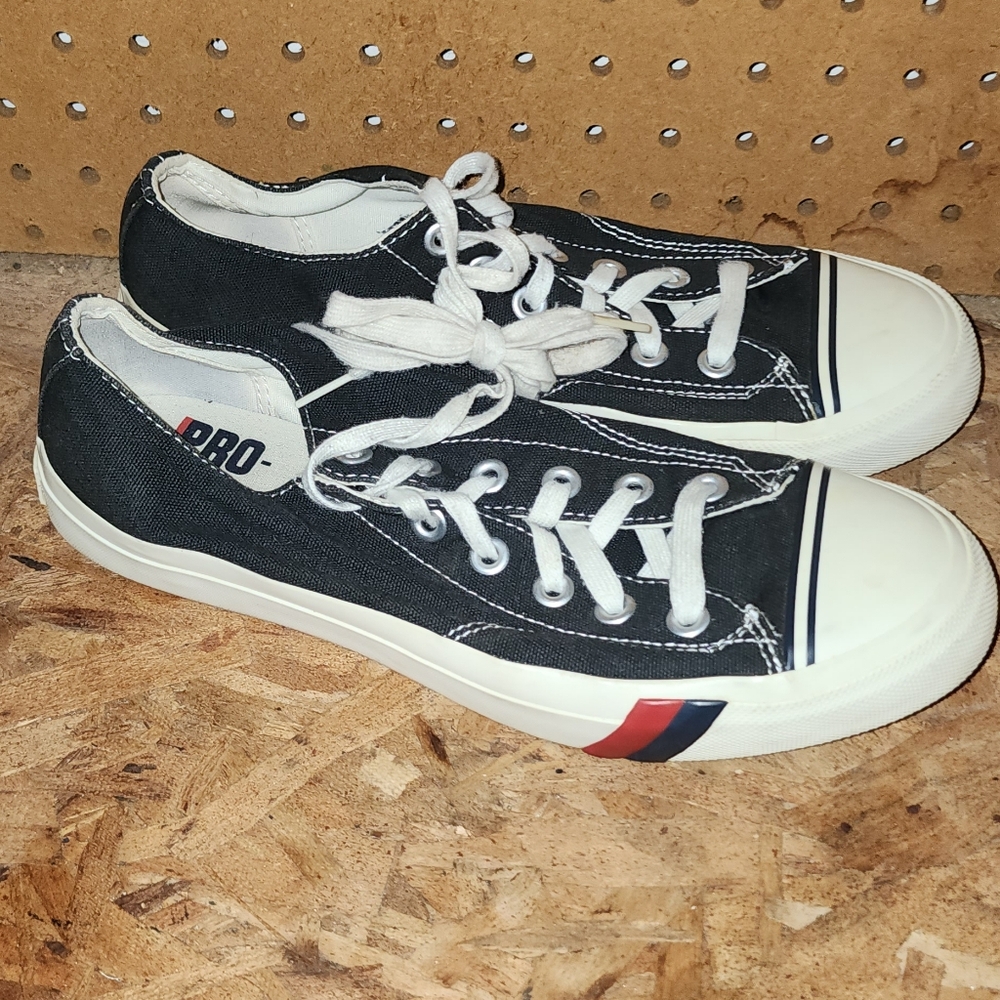 2 pair of Pro Keds Canvas Sneakers Size 9 - Picture 5 of 14